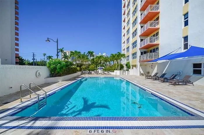3000 E Sunrise Blvd #17F — Photo 10