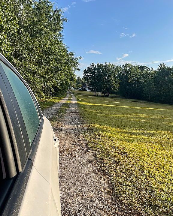 2nd image of 254 Pond Branch Rd