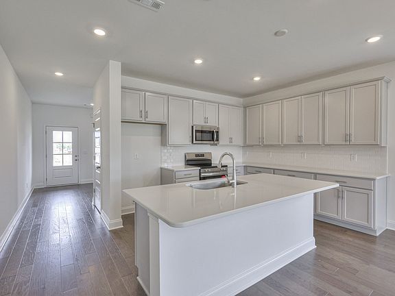 4th image of 476 Triple Crown Cir Lot 131