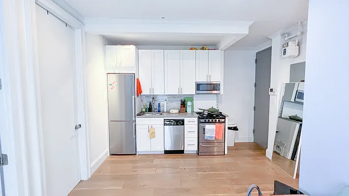 Rented by Brighton Management | media 11