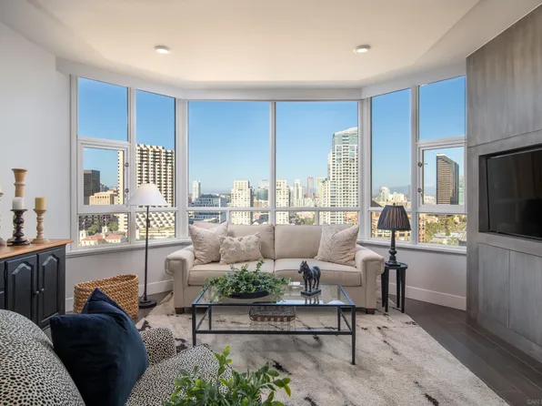 700 W West Hbr W #1902, San Diego, CA 92101