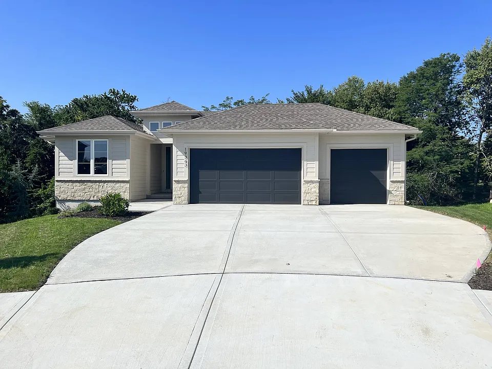 19343 W 109th Pl