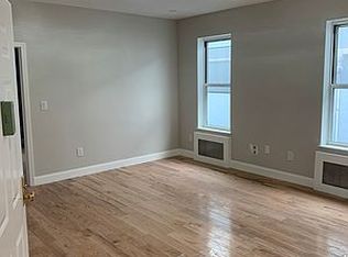 61-04 Grove St #2, Ridgewood, NY 11385