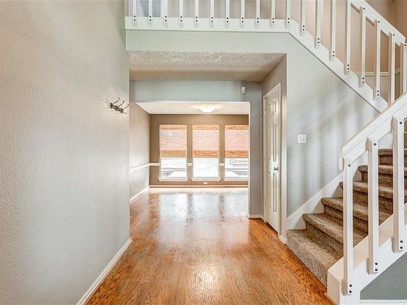 4th image of 4501 Westchase Cir