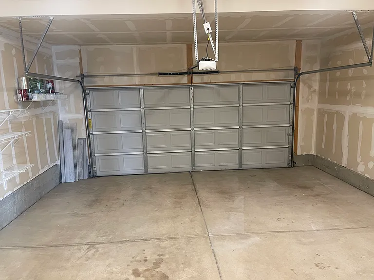 1637 Valley Oak Ct — Photo 27