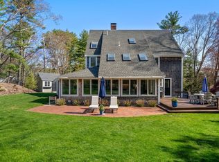 19 Saltmeadow Ln, Duxbury, MA 02332
