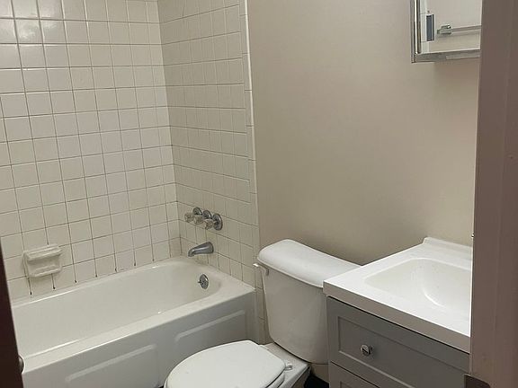 5th image of 1566 & 1588 Coventry St #3