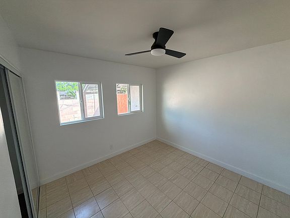 3rd image of 11937 Elliott Ave #B