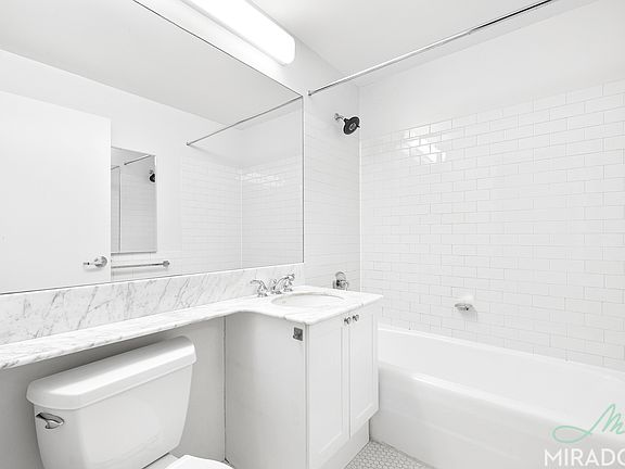 2nd image of 15 Park Row APT 18J