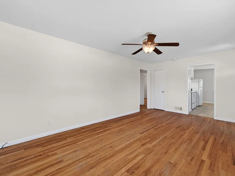 1004 Platte Ave — Photo 4