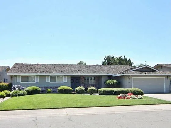 10 Havenwood Cir photo 1