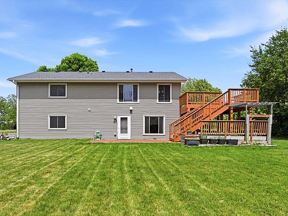 5th image of 4516 Whitetail Way