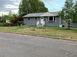 242 Morton Ave, Paulsboro, NJ 08066