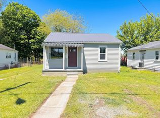 218 Saunders Ave, Beckley, WV 25801