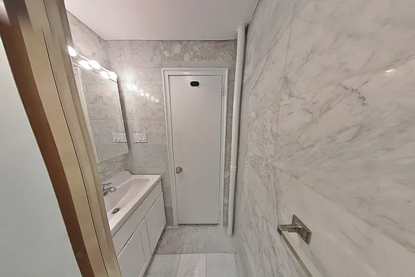 Rented by CitySites Real Estate Group | media 23