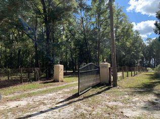 15970 NW 53rd St, Morriston, FL 32668