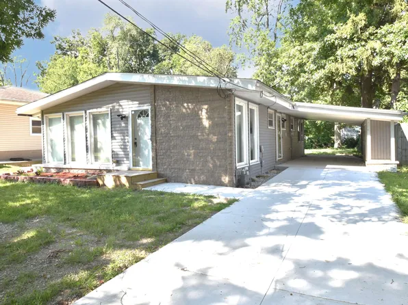 2127 N Ardell Pl, Peoria, IL 61604