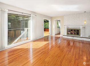 1411 112th Ave NE, Bellevue, WA 98004