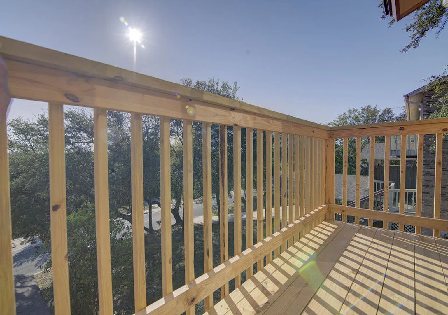 8104 Dunn St — Photo 3