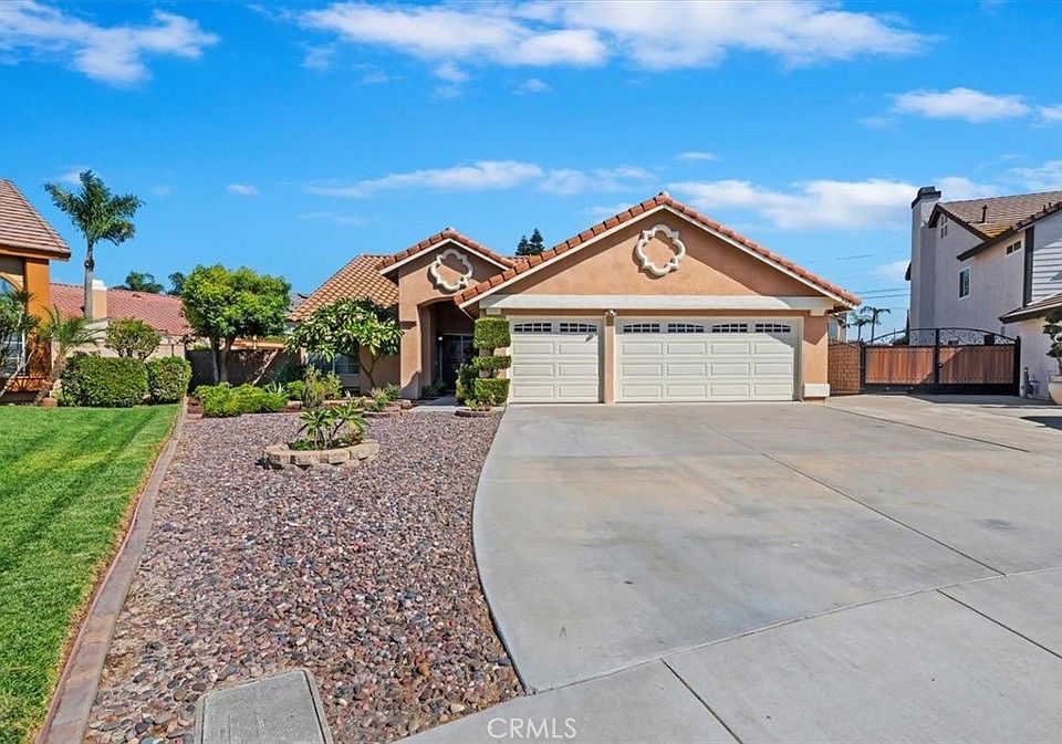 1st image of 3529 S Rocky Pl