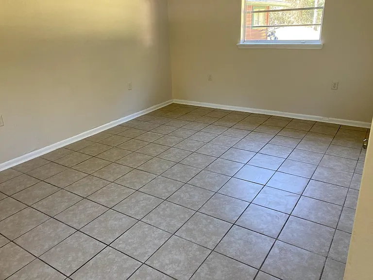 5128 Mulat Rd #7 — Photo 3