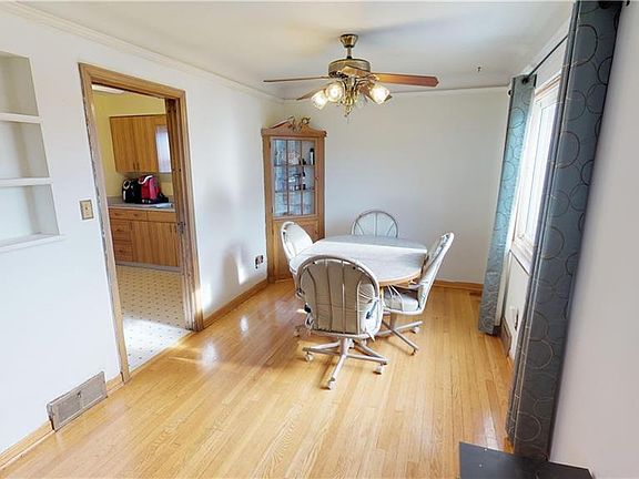 5th image of 2116 Fairdale Ave