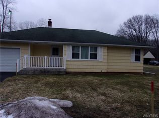 3143 Lockport Olcott Rd, Newfane, NY 14108