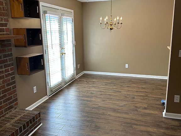 3rd image of 772 Barnes Mill Trce APT B