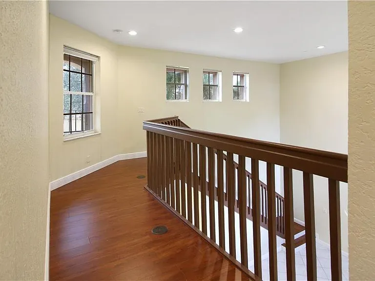 5873 NW 120th Ter — Photo 15