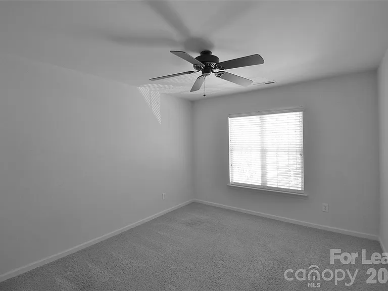 16512 Kettlewell Ln — Photo 19
