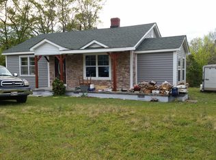 135 Blyth Rd, Greenwood, SC 29646