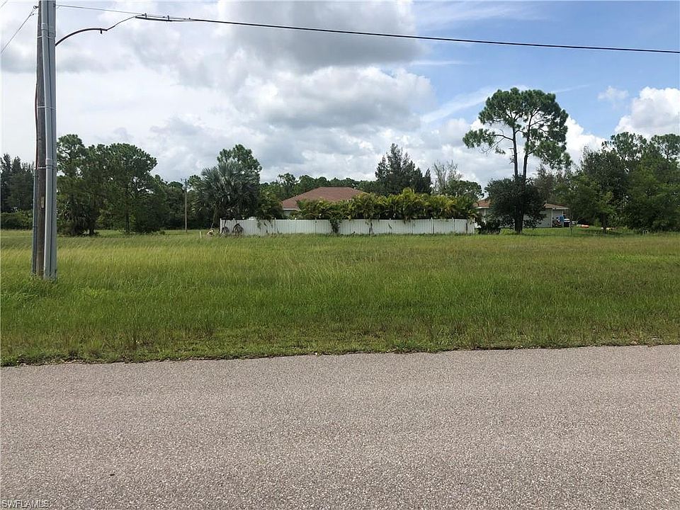 1st image of 2025 NE 33rd Ln