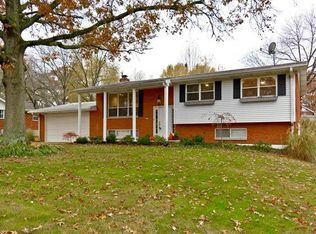 10315 Golterman Dr, Saint Louis, MO 63126