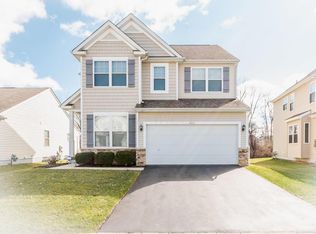 8445 Haleigh Woods Dr, Blacklick, OH