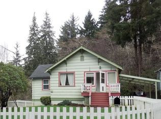 964 26th St, Astoria, OR 97103