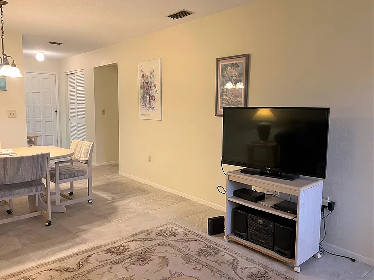753 Sorrento Inlt — Photo 13