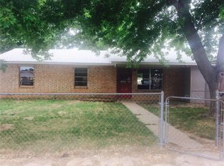903 S Walnut St, Paden, OK 74860
