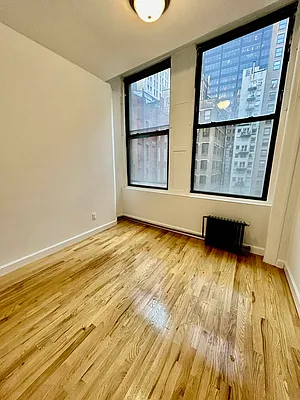 Rented by City Connections Realty | media 10