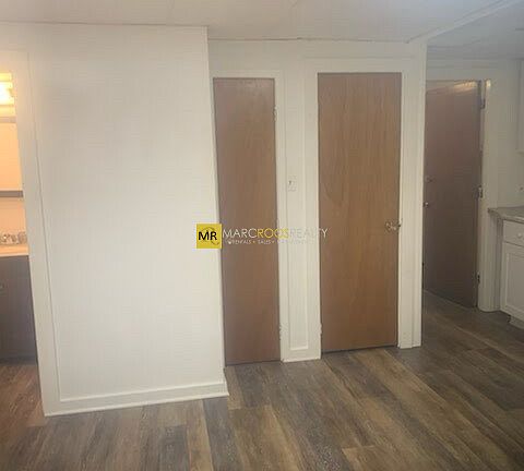 3rd image of 245 Beacon St #B