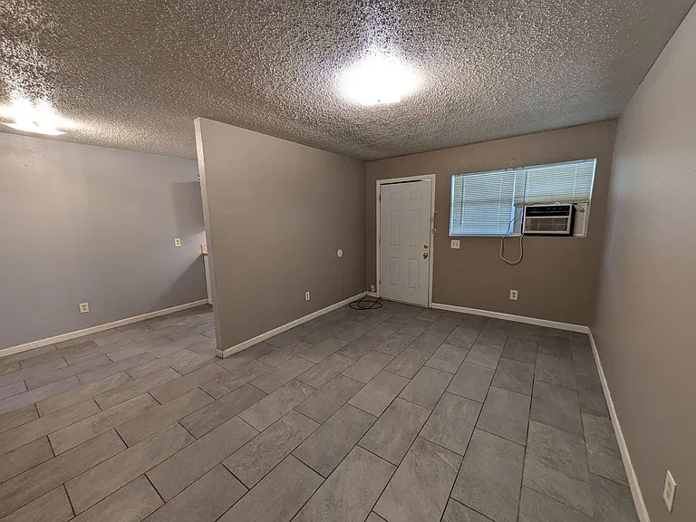 Manya Point Apartments — Photo 14