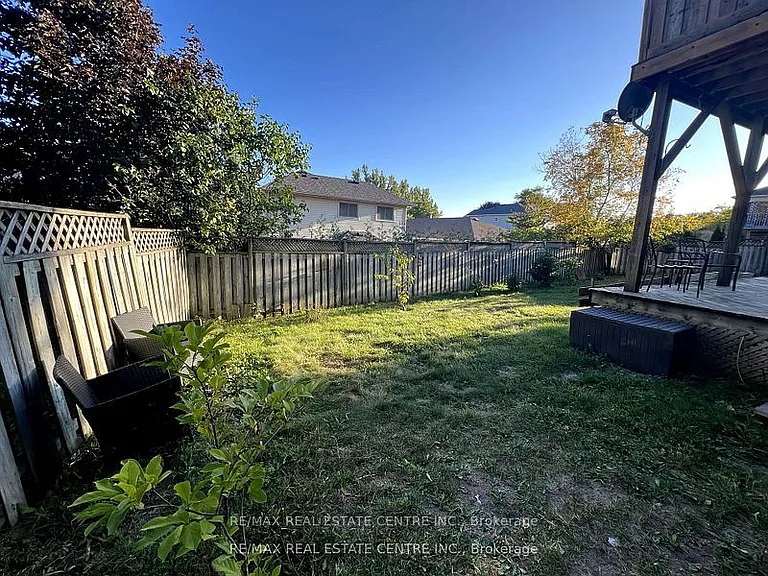 22 Lawton Ct — Photo 12