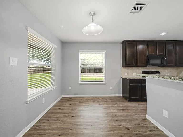 2306 Emerald Stone Ct — Photo 7