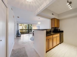 5505 Seminary Rd APT 311N, Falls Church, VA 22041