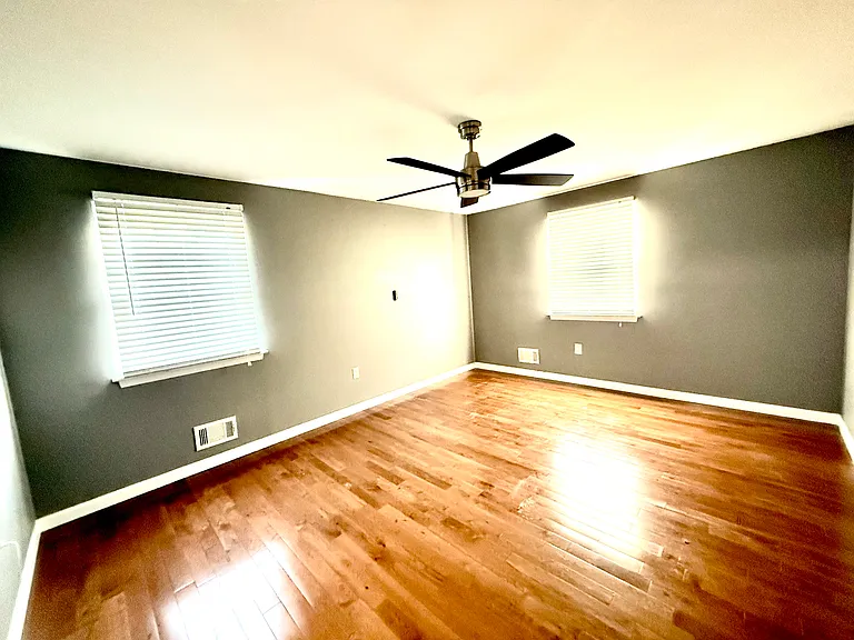 315 Ashford Rd — Photo 13