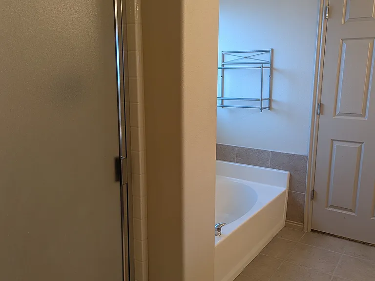 372 Megan Cir — Photo 17