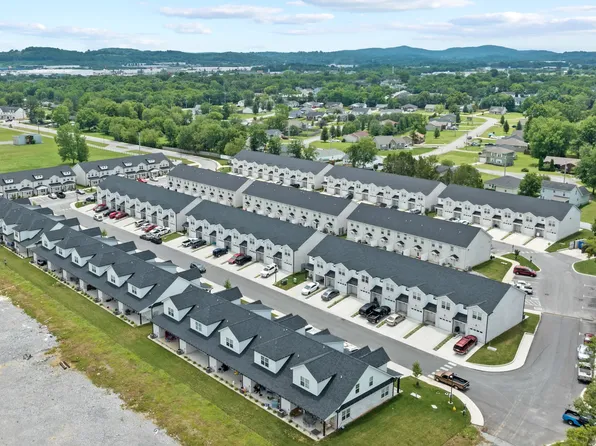 South Maple Townhomes