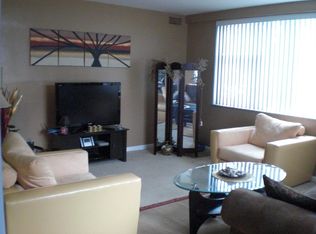11850 Edgewater Dr APT 103, Lakewood, OH 44107