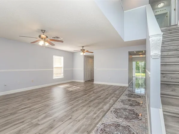 1633 Corner Meadow Cir, Orlando, FL 32820