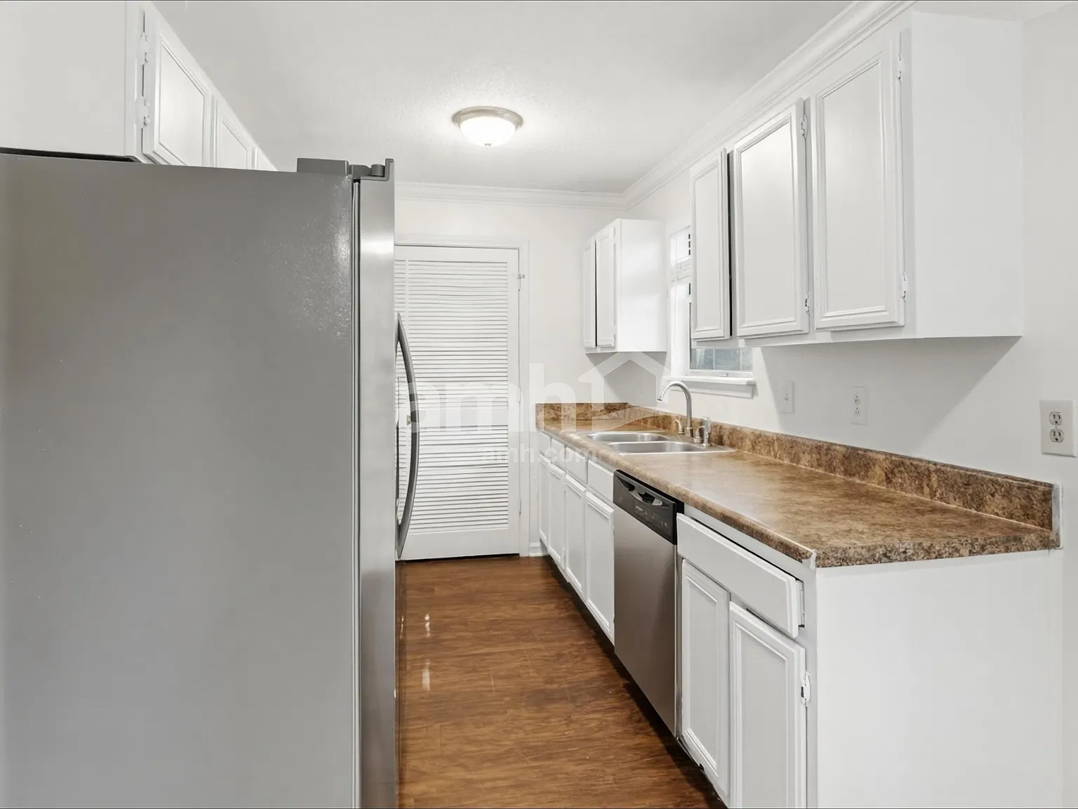 3 bed, 2.5 bath, 1538 sqft, $2,195 — Photo 4