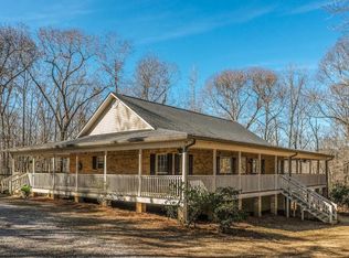 1400 Glenloch Rd, Roopville, GA 30170